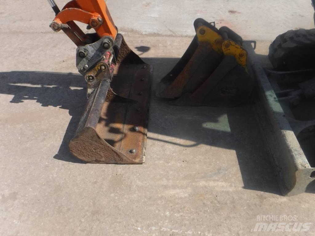Hitachi ZX 26 U-6 Εκσκαφάκι (διαβολάκι) < 7t