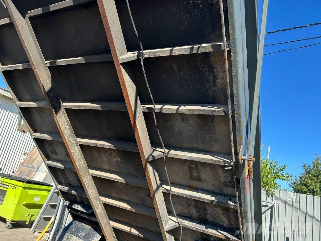 Chevrolet GMT-400 Φορτηγά Ανατροπή