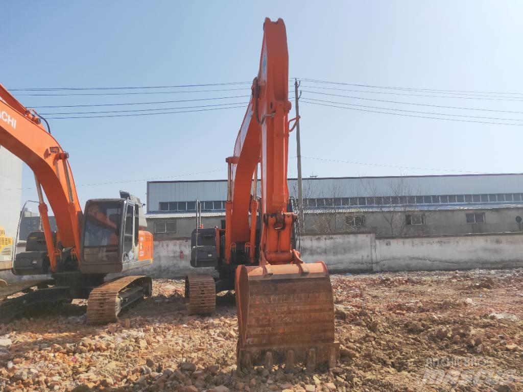 Hitachi ZX 240 Εκσκαφείς με ερπύστριες