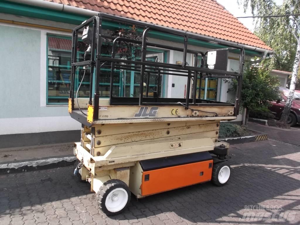 JLG 2646E      V-2288 Ανυψωτήρες με κατακόρυφους πυλώνες