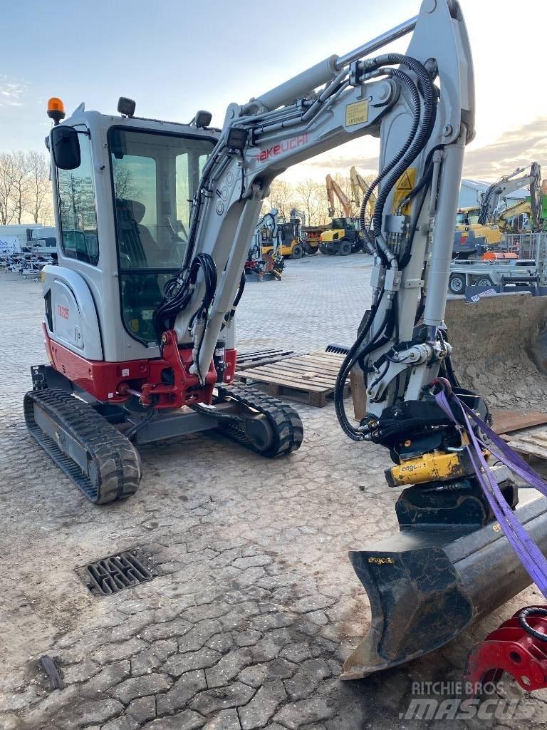 Takeuchi TB 225 Εκσκαφάκι (διαβολάκι) < 7t