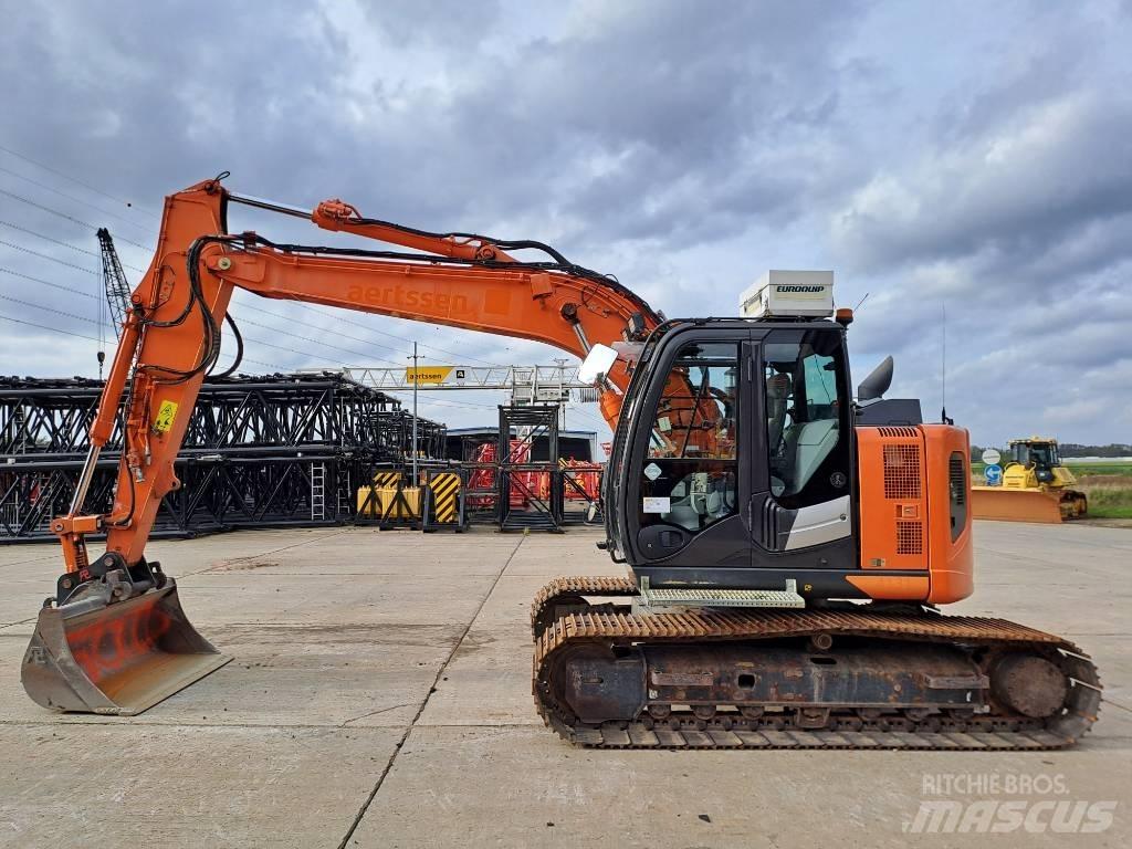 Hitachi ZX135US-6 Εκσκαφείς με ερπύστριες