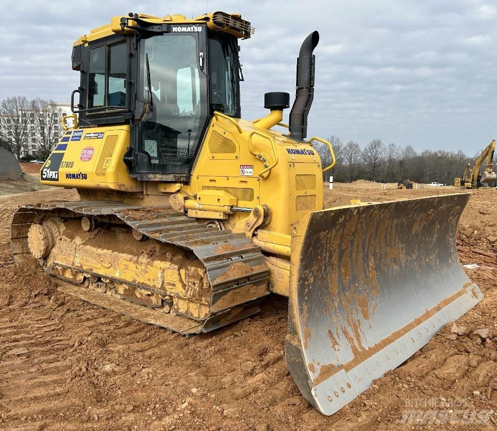 Komatsu D51PXi-24 Μπουλντόζες με ερπύστριες