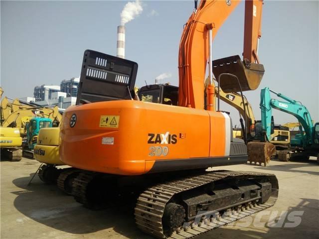 Hitachi ZX 200 Εκσκαφείς με ερπύστριες