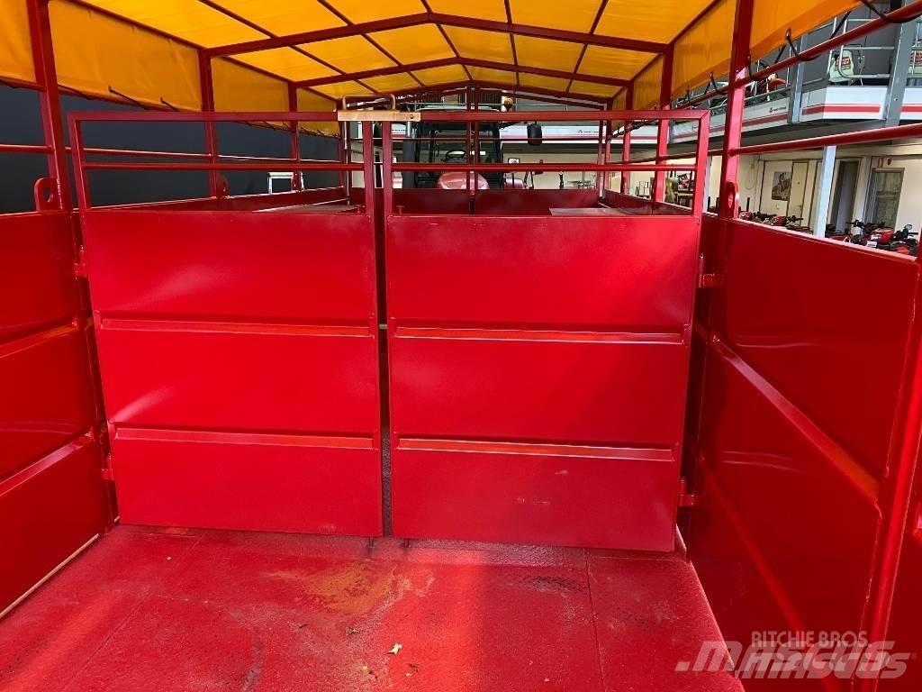 Dinapolis TRV 635 Ρυμούλκες μεταφοράς ζώων