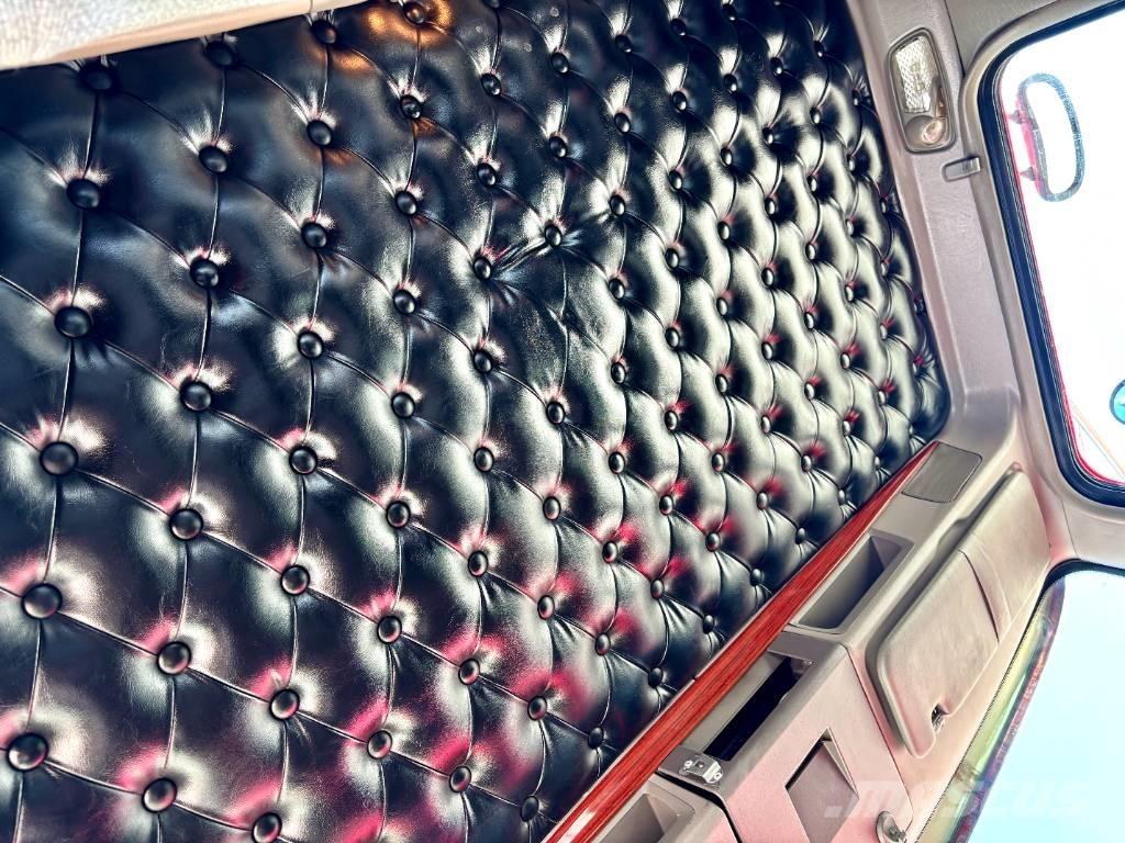 Kenworth W 900 Τράκτορες