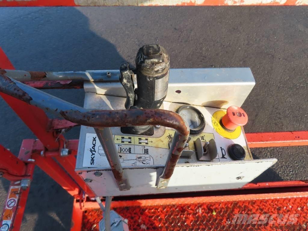 SkyJack SJ III 4632 Ανυψωτήρες ψαλιδωτής άρθρωσης