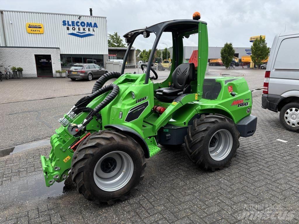 Avant 860i TDL + Φορτωτές με λάστιχα (Τροχοφόροι)