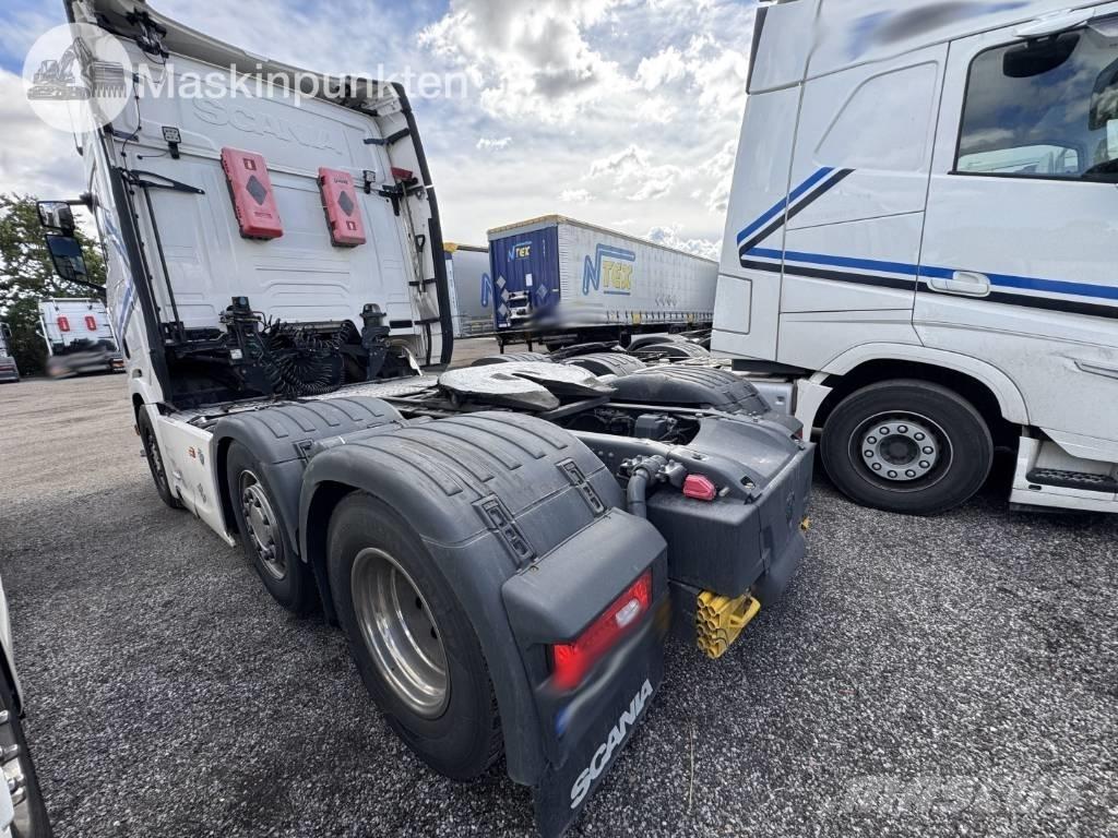 Scania R 520 Τράκτορες