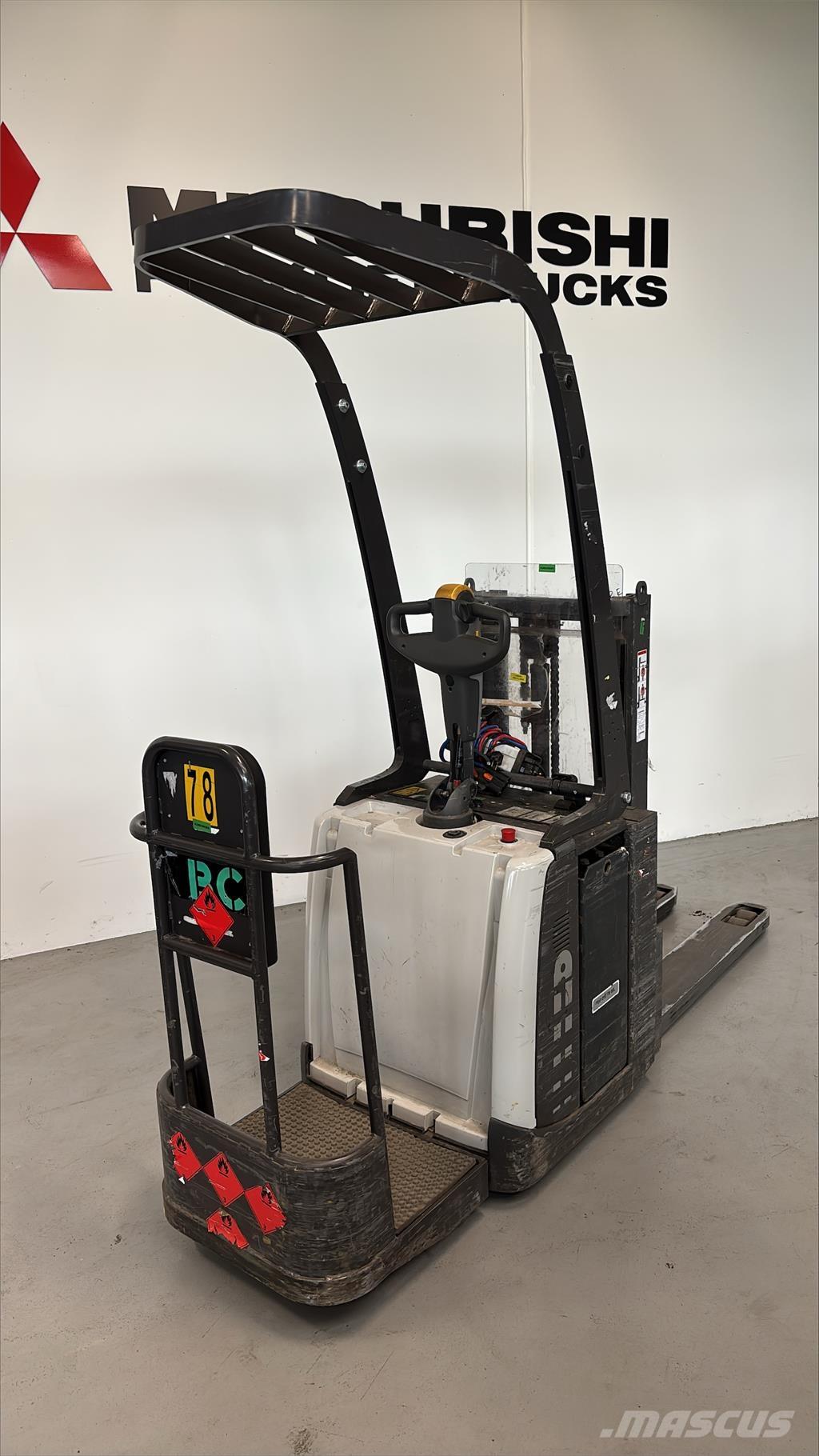 Atlet PDP200 Φορτηγά με πλατφόρμα