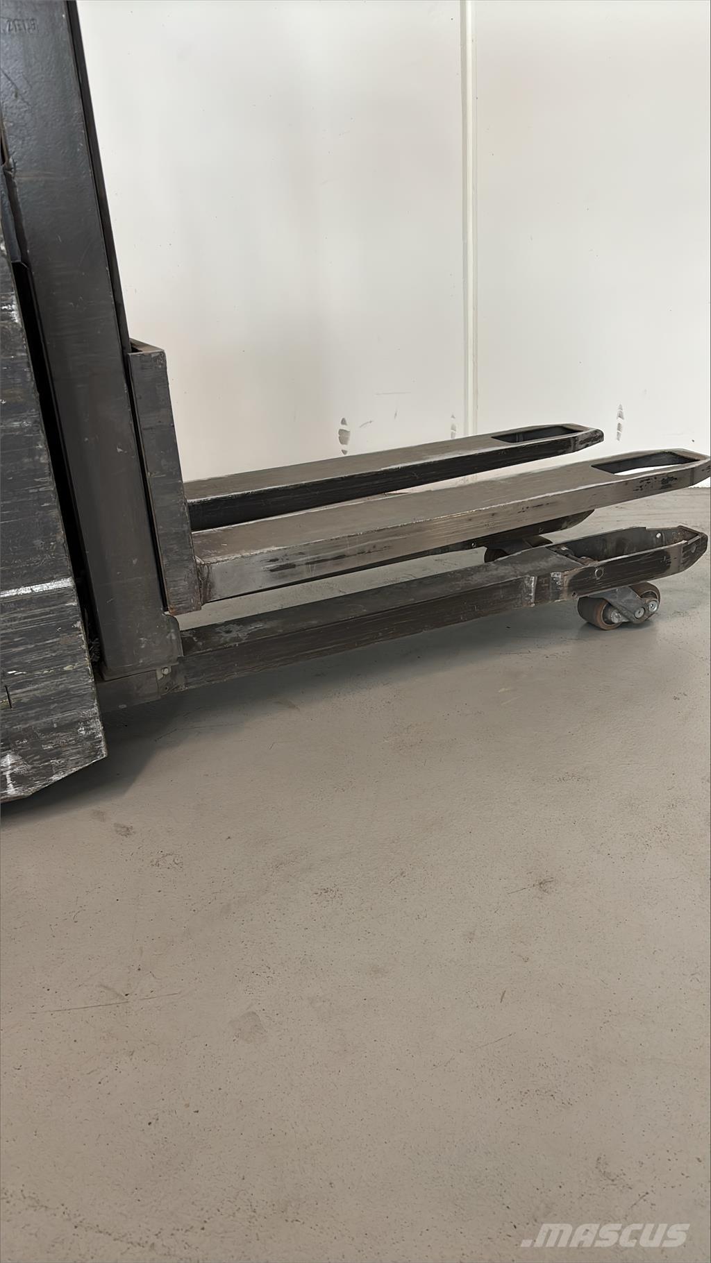 Atlet PDP200 Φορτηγά με πλατφόρμα