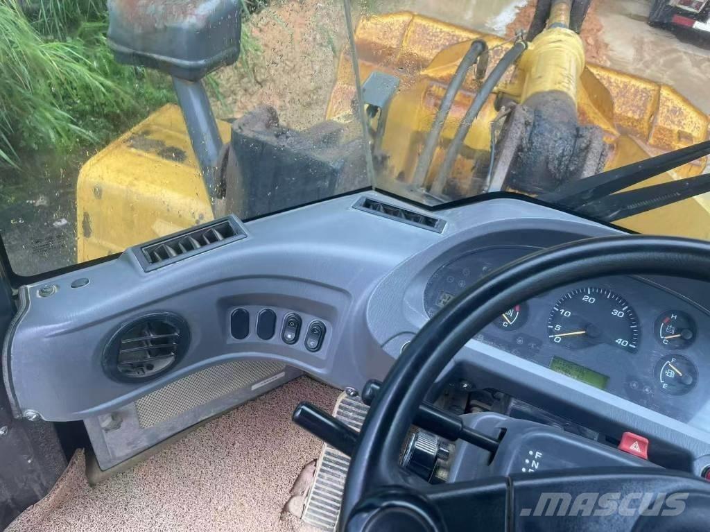 Komatsu WA 380-6 Φορτωτές με λάστιχα (Τροχοφόροι)