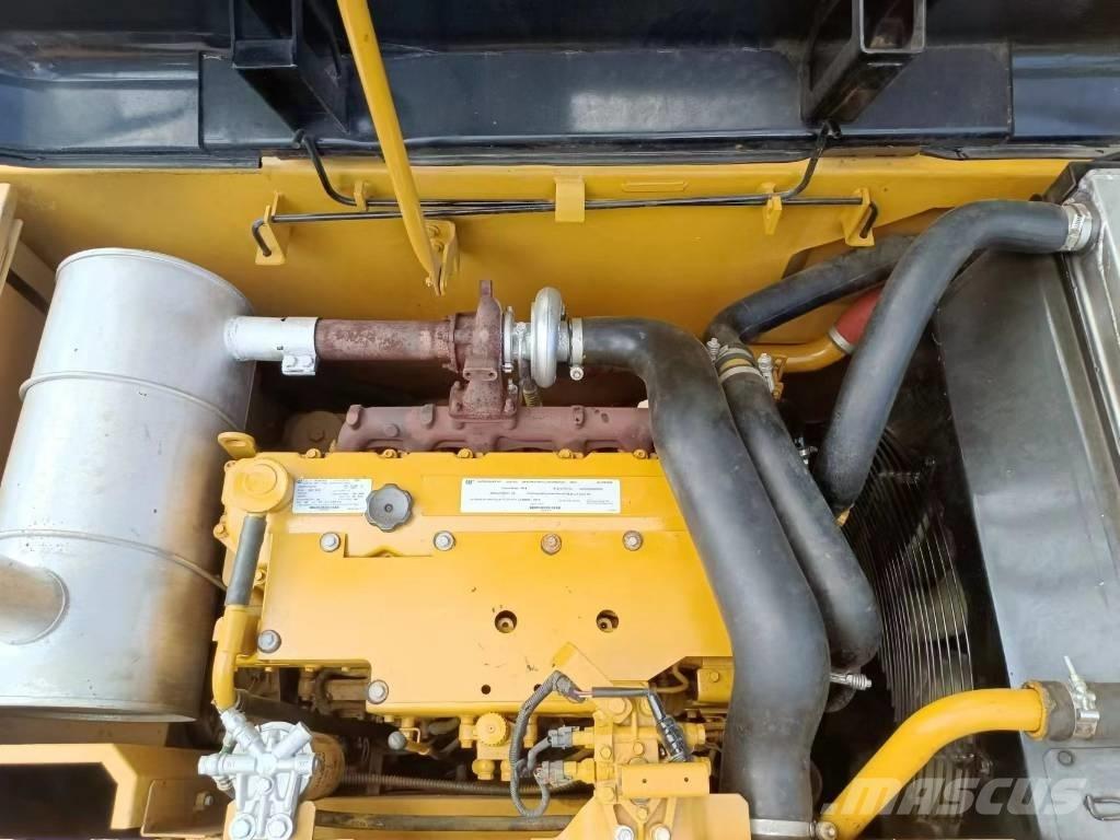 CAT 320 D Μίνι εκσκαφείς 7t - 12t