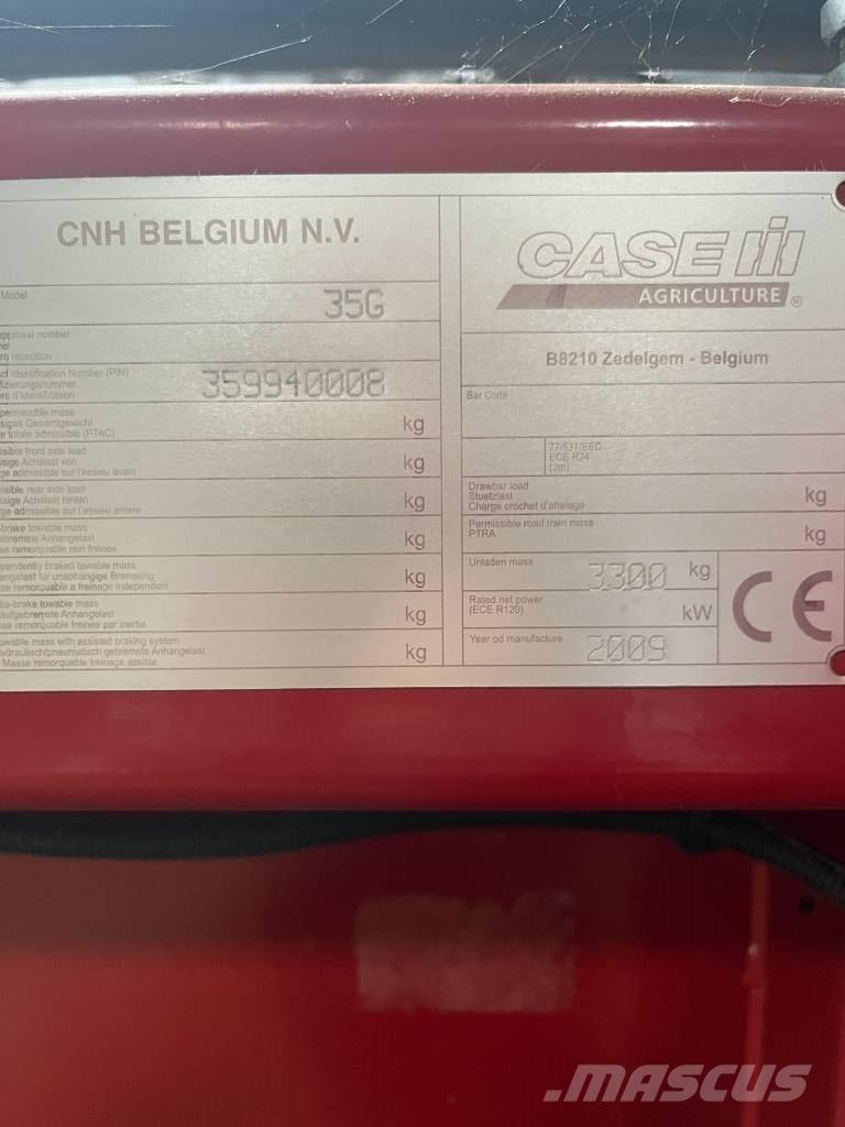 Case IH 8010 Θεριζοαλωνιστικές μηχανές