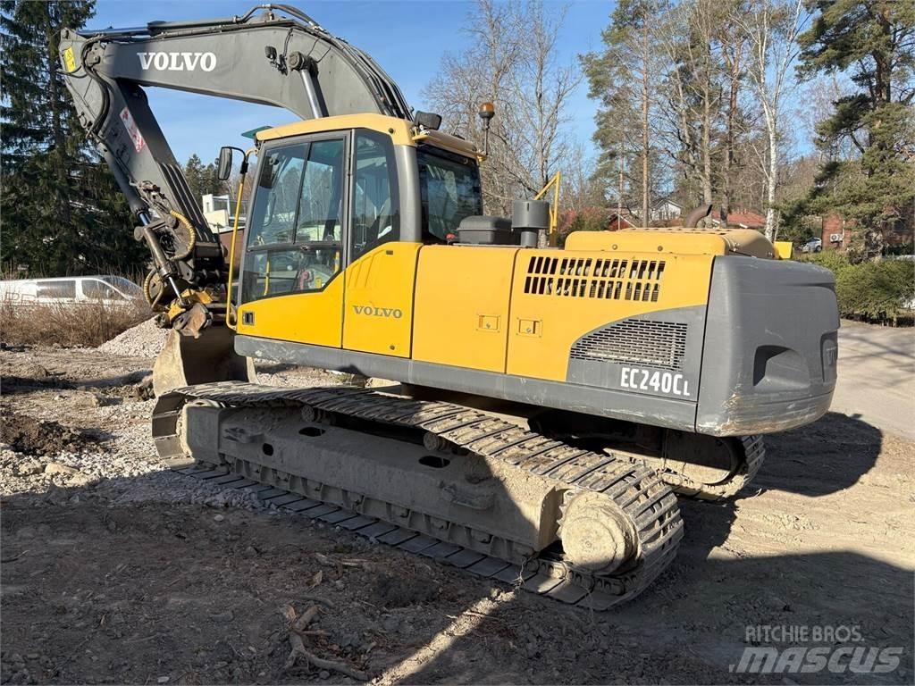 Volvo EC240CL Εκσκαφείς με ερπύστριες