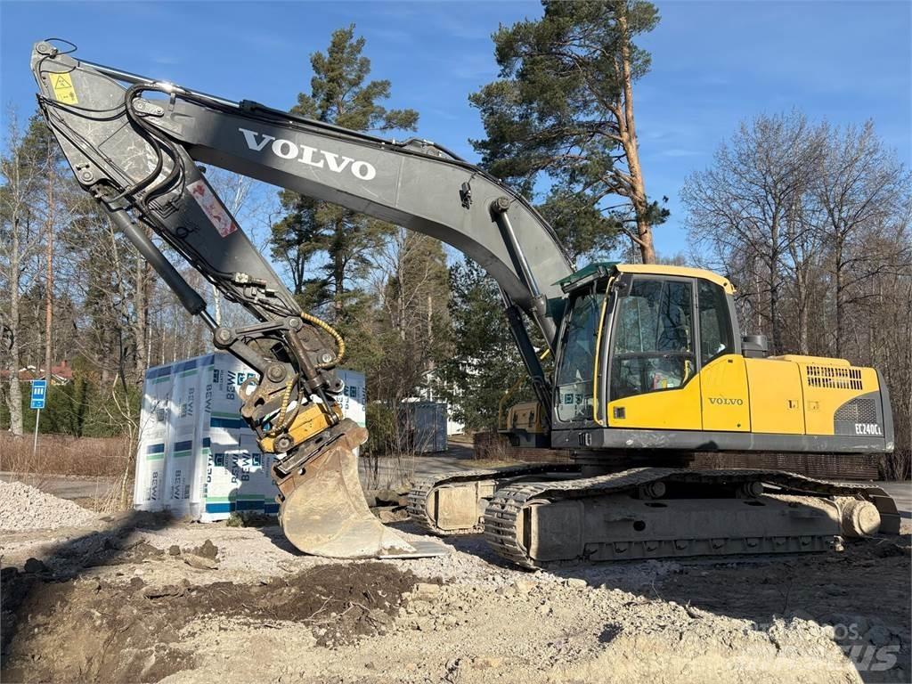 Volvo EC240CL Εκσκαφείς με ερπύστριες