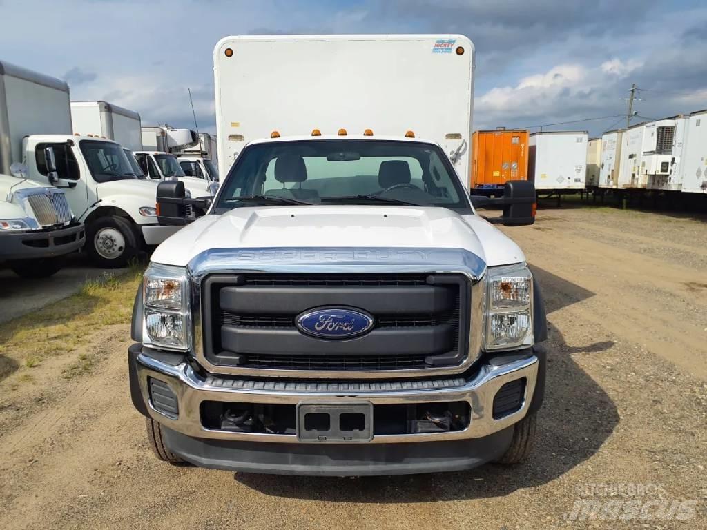 Ford F 550 Φορτηγά μεταφοράς ποτών