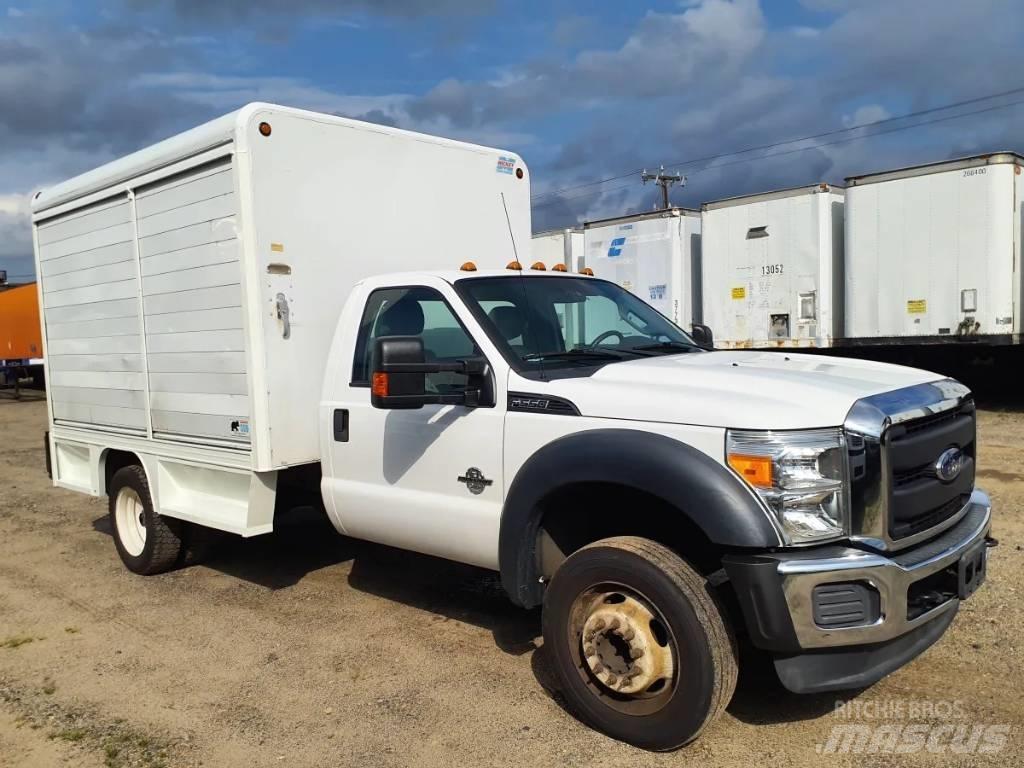 Ford F 550 Φορτηγά μεταφοράς ποτών