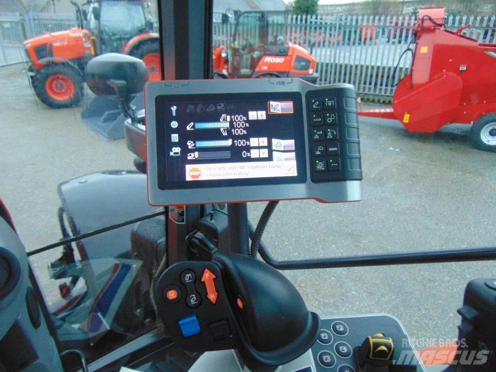 Kubota M 7151 Τρακτέρ