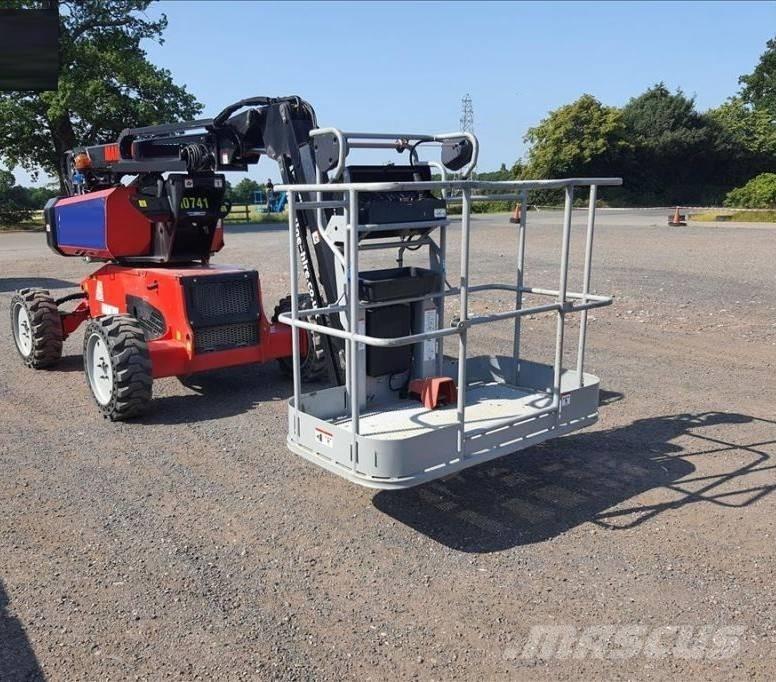 Manitou ManGo 12 Ανυψωτήρες με αρθρωτό βραχίονα
