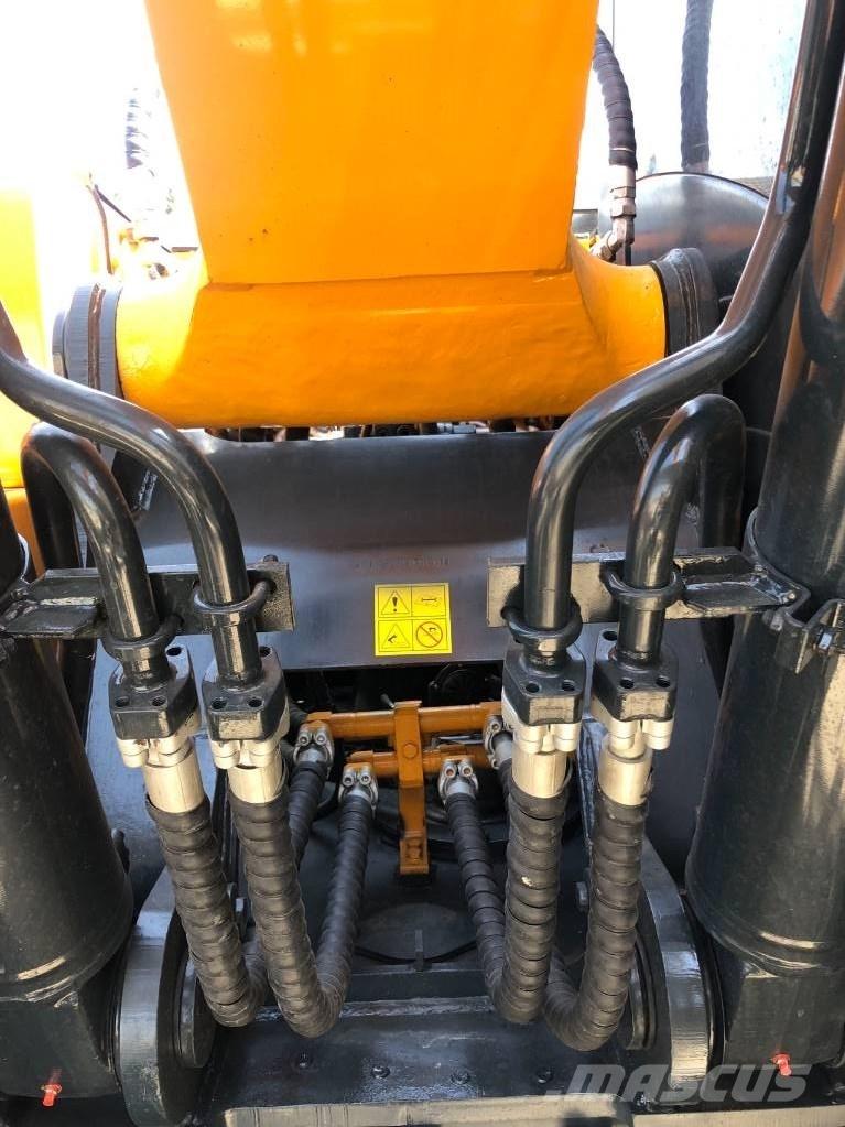 Hyundai R220LC-9S Εκσκαφείς με ερπύστριες