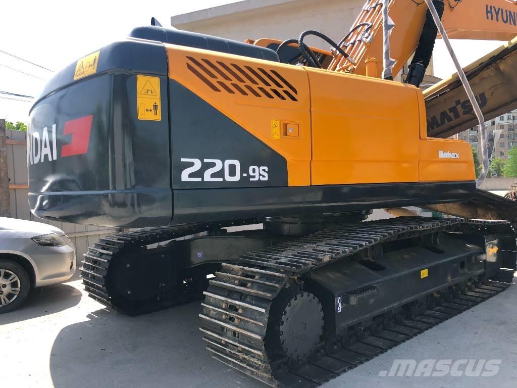 Hyundai R220LC-9S Εκσκαφείς με ερπύστριες
