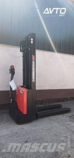 EP ESL 122 Li-ION Παλετοφόρα πεζού χειριστή με ιστό