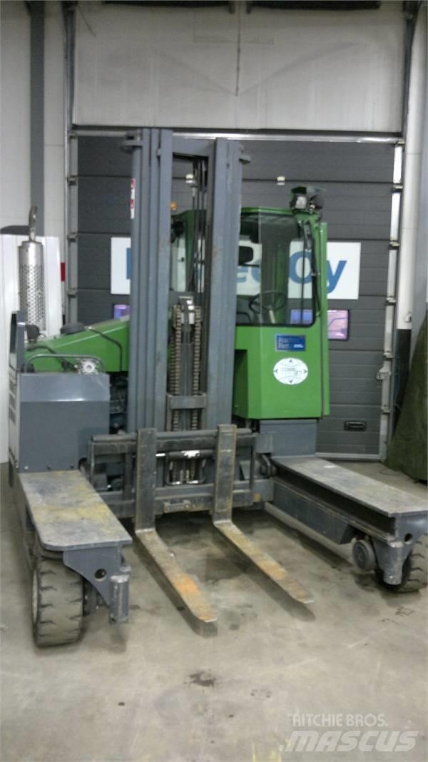 Combilift C4000 D Ανυψωτικά στενών δρόμων 4 κατευθύνσεων