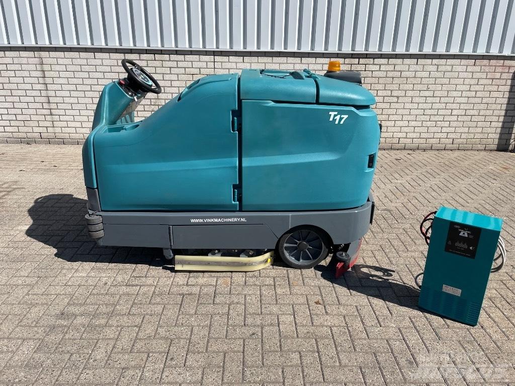 Tennant T 17  SOLD Σκούπες