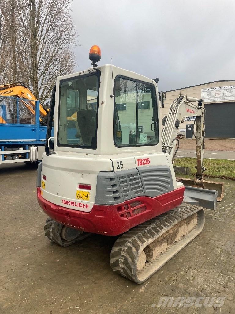 Takeuchi Tb235 Εκσκαφάκι (διαβολάκι) < 7t