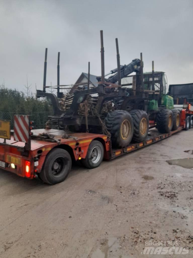 John Deere 1510 E Μεταφορείς ξυλείας