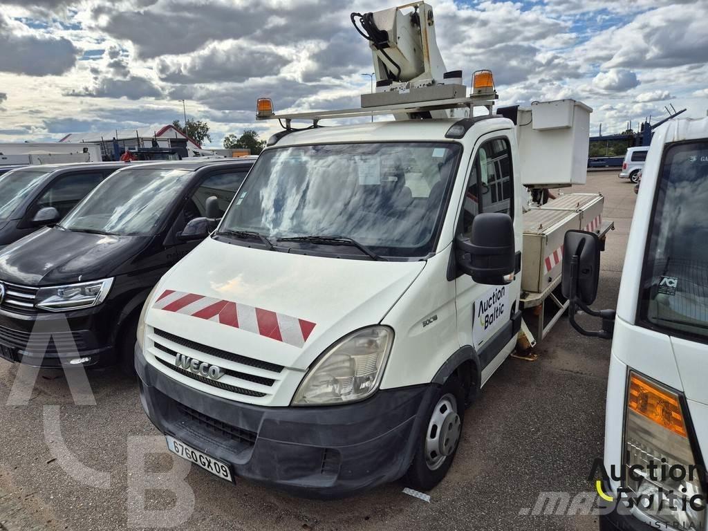 Iveco 50C18 Εναέριες πλατφόρμες τοποθετημένες σε φορτηγό