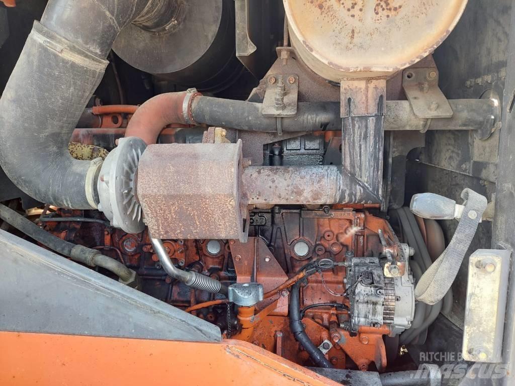 Hitachi ZW250 Φορτωτές με λάστιχα (Τροχοφόροι)