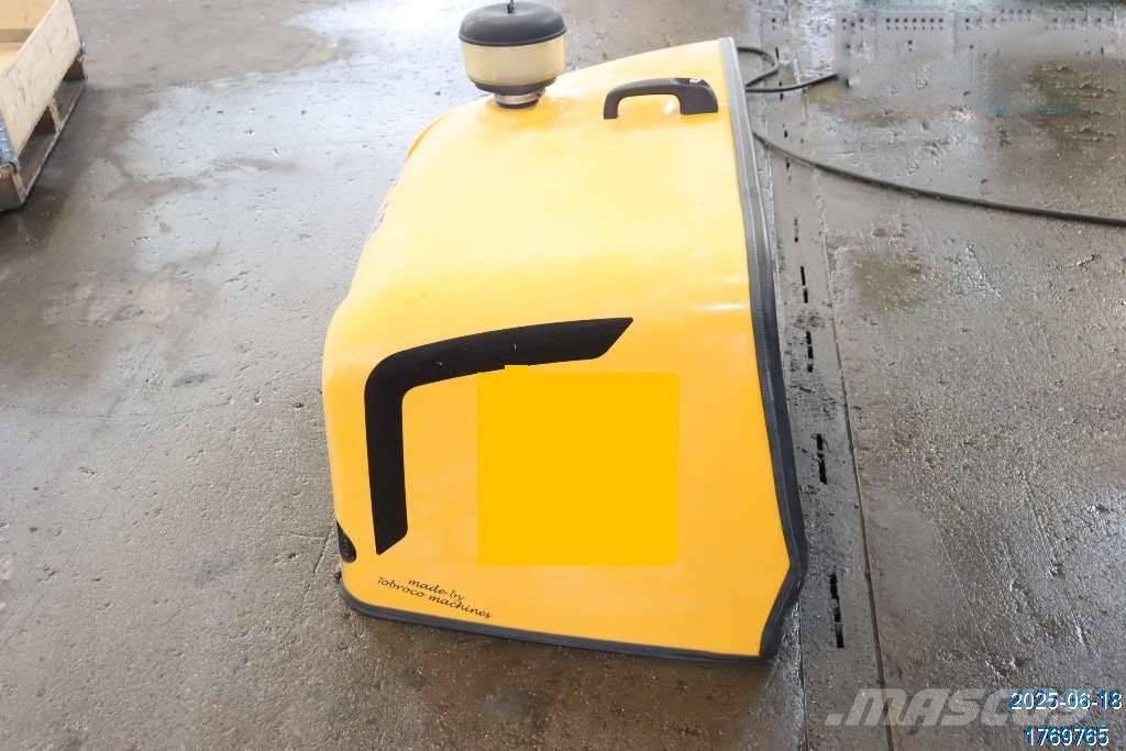 GiANT V 6004 T Καμπίνες και εσωτερικό