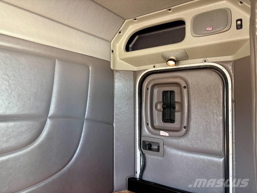 Peterbilt 388 Τράκτορες