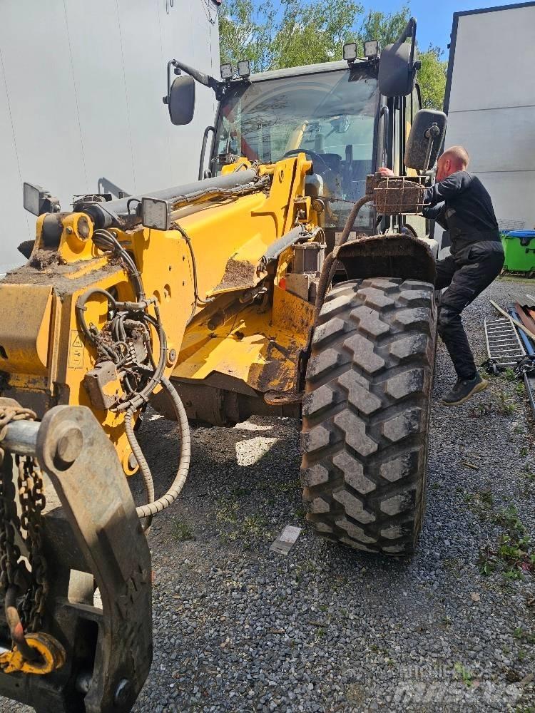 JCB TM 320 S Συστήματα τηλεχειρισμού για τη γεωργία