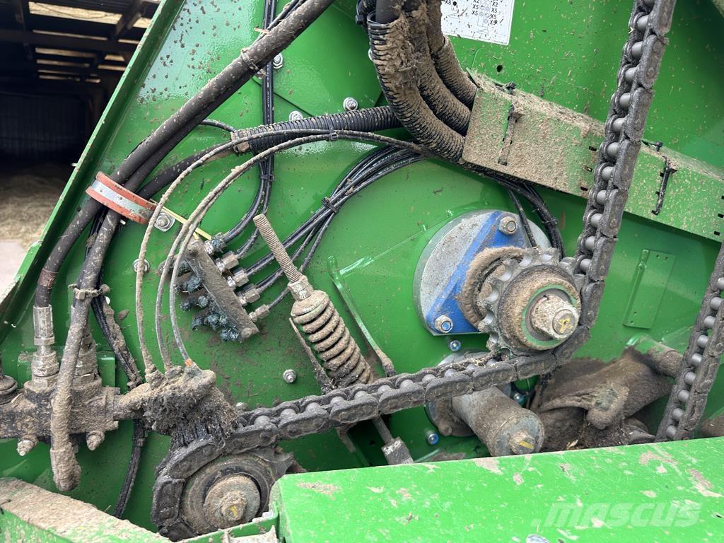 John Deere V461M Πρέσες κυλινδρικών δεμάτων