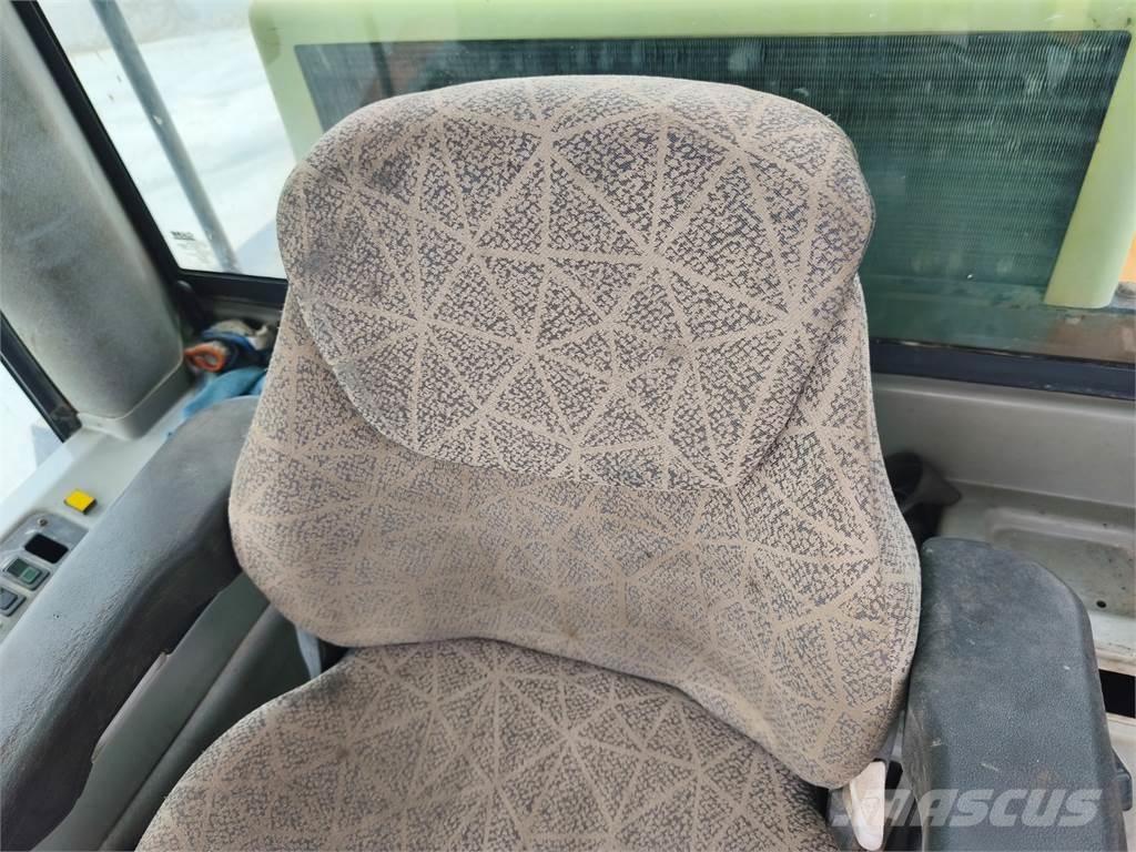 CASE 821C Κατασκευές - Άλλα