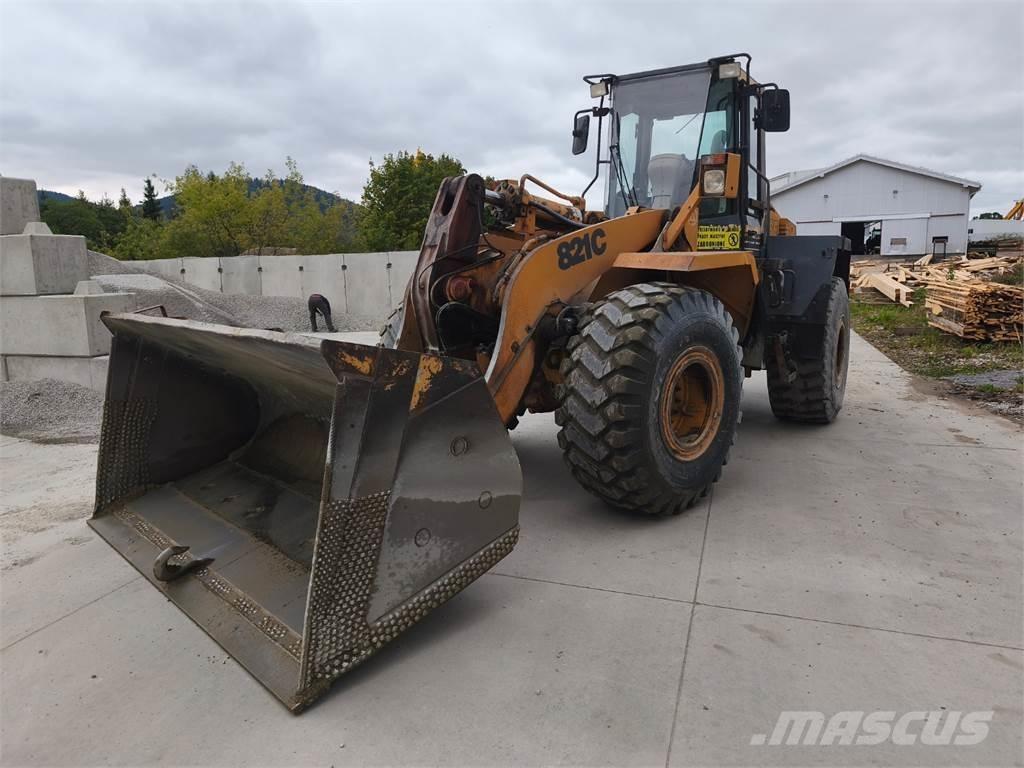 CASE 821C Κατασκευές - Άλλα