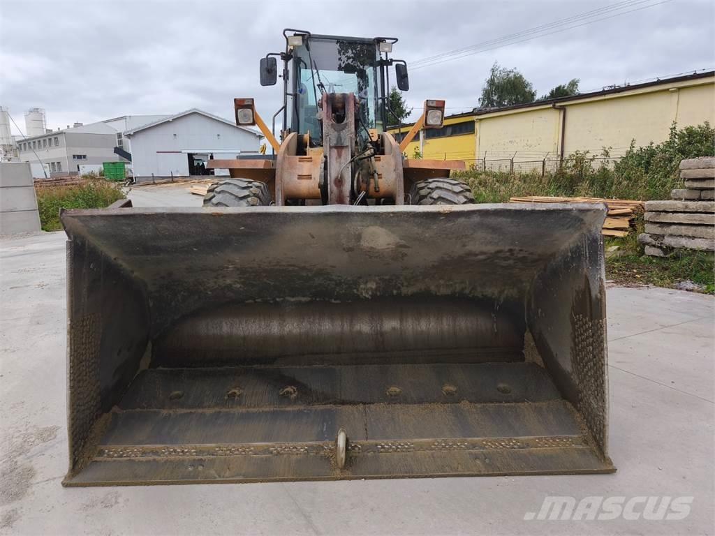 CASE 821C Κατασκευές - Άλλα