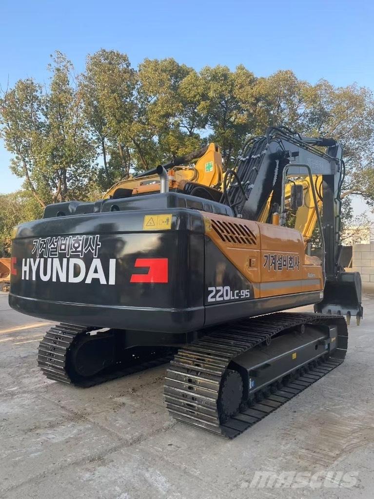 Hyundai 220LC-9S Εκσκαφείς με ερπύστριες