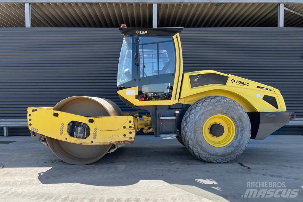 Bomag BW 213 D-5 Οδοστρωτήρες μονού κυλίνδρου