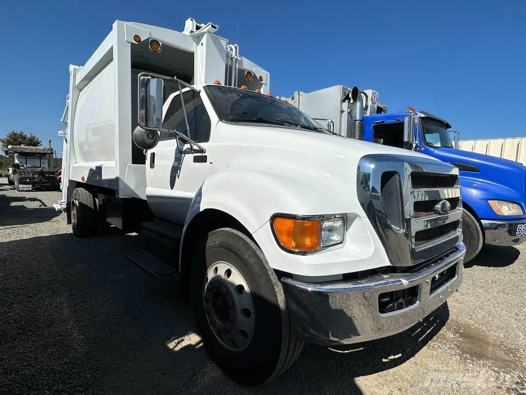 Ford F750 Απορριμματοφόρα