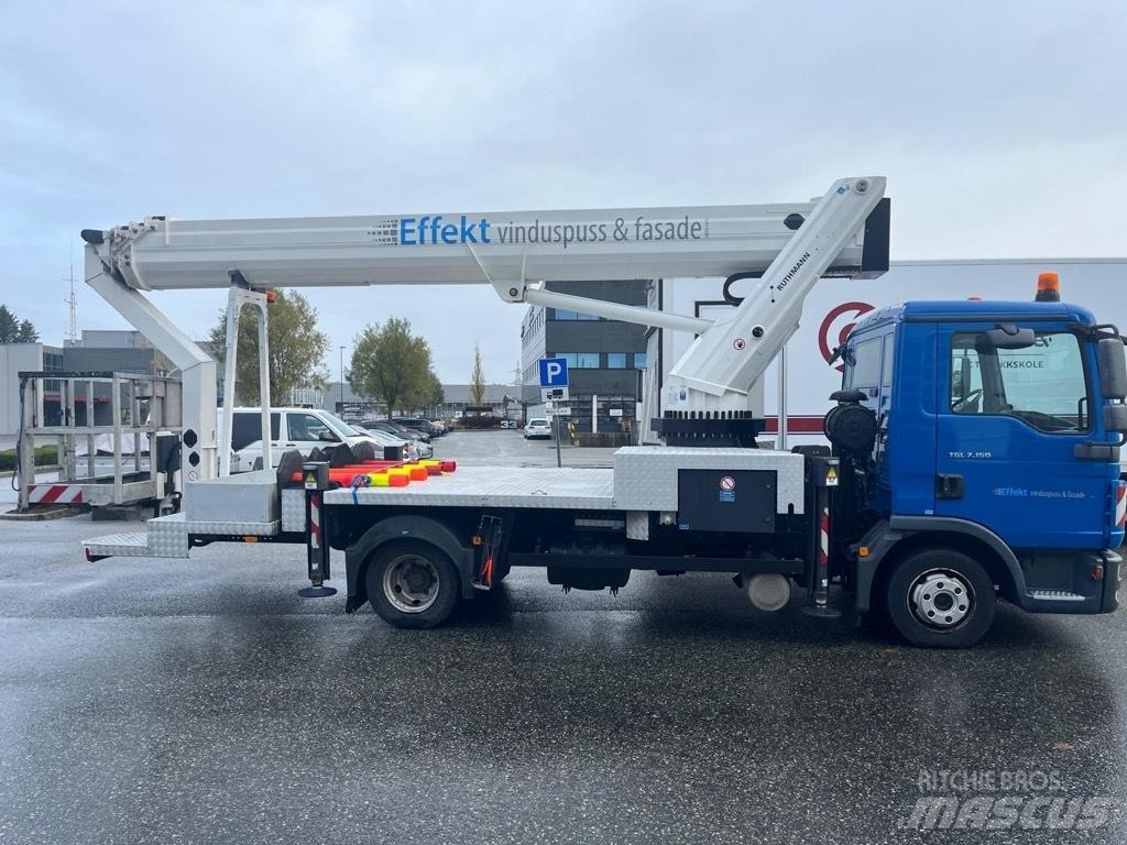 Ruthmann T 330 Εναέριες πλατφόρμες τοποθετημένες σε φορτηγό