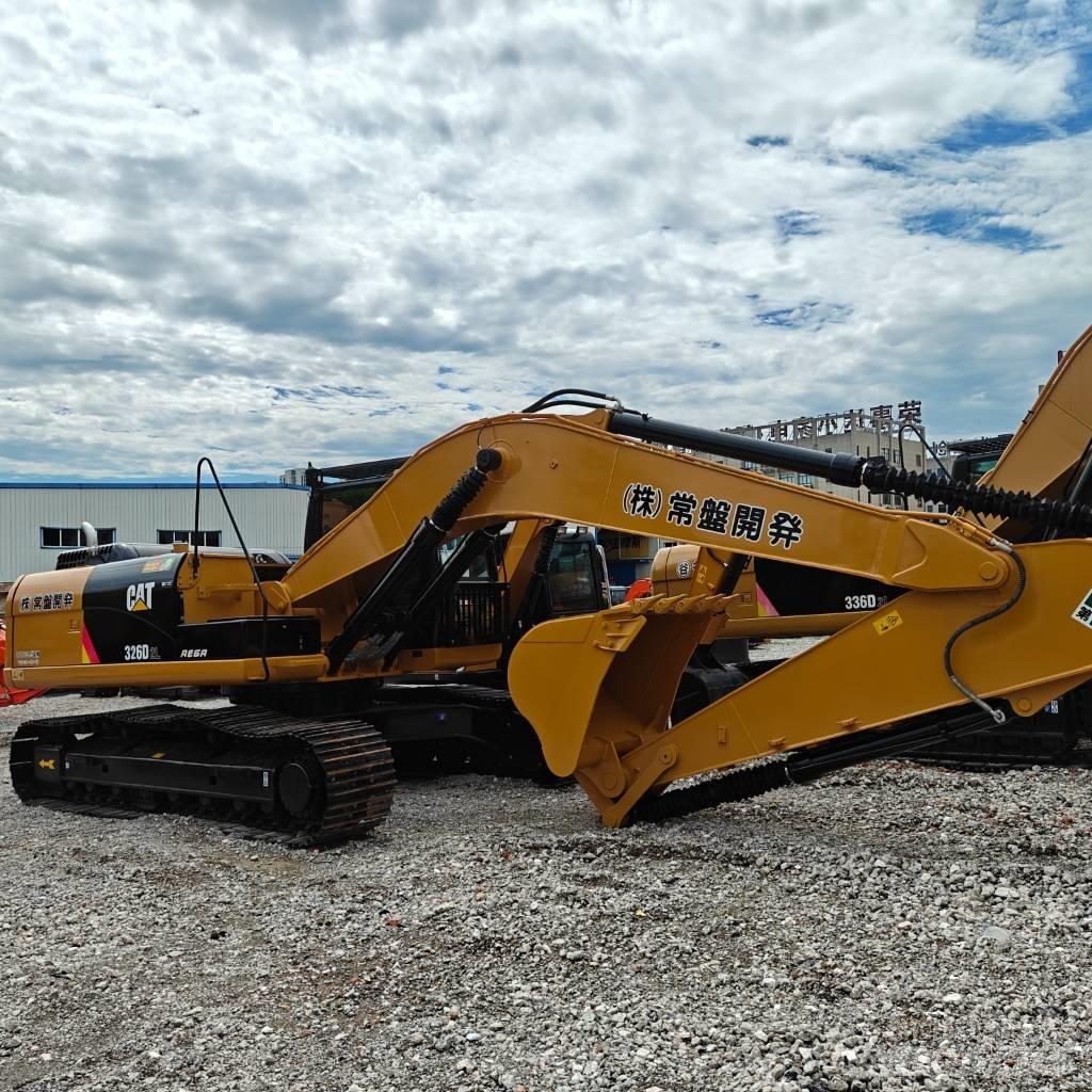 CAT 326D2 Εκσκαφείς με ερπύστριες