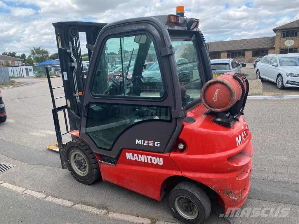 Manitou MI 25 G Περονοφόρα ανυψωτικά κλαρκ με φυσικό αέριο LPG