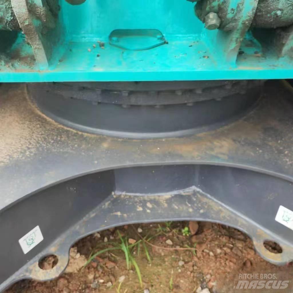 Kobelco SK 200 Εκσκαφείς με ερπύστριες