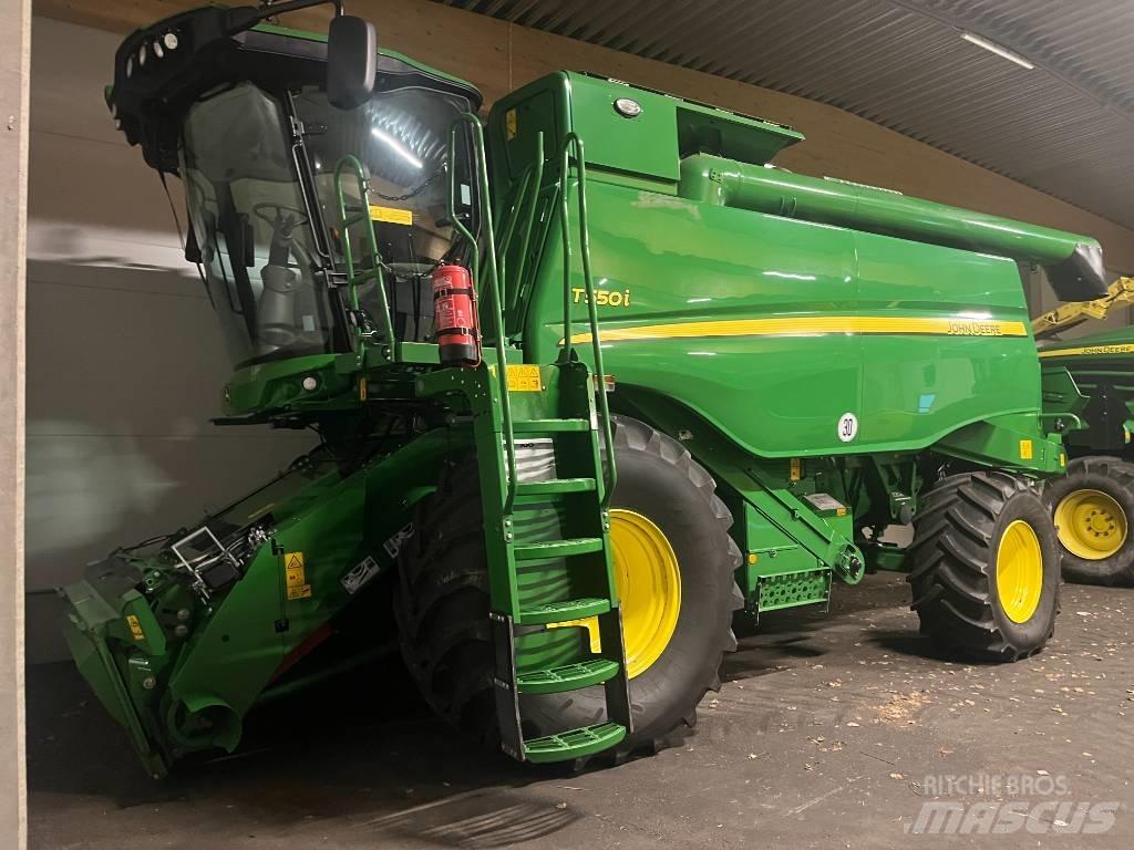 John Deere T550i Θεριζοαλωνιστικές μηχανές