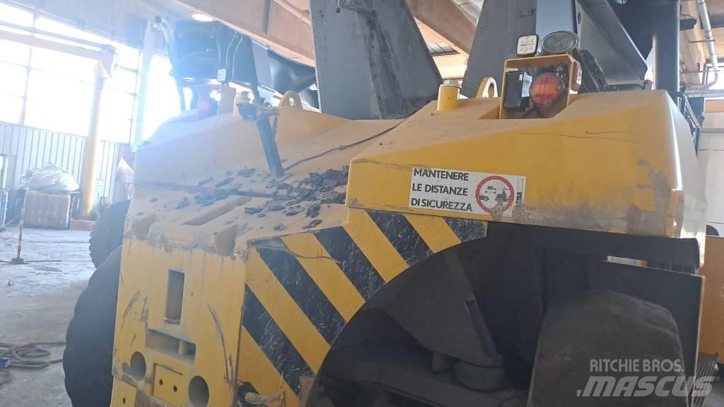  CVS F500.RS3 Γερανοί στοίβαξης εμπορευματοκιβωτίων