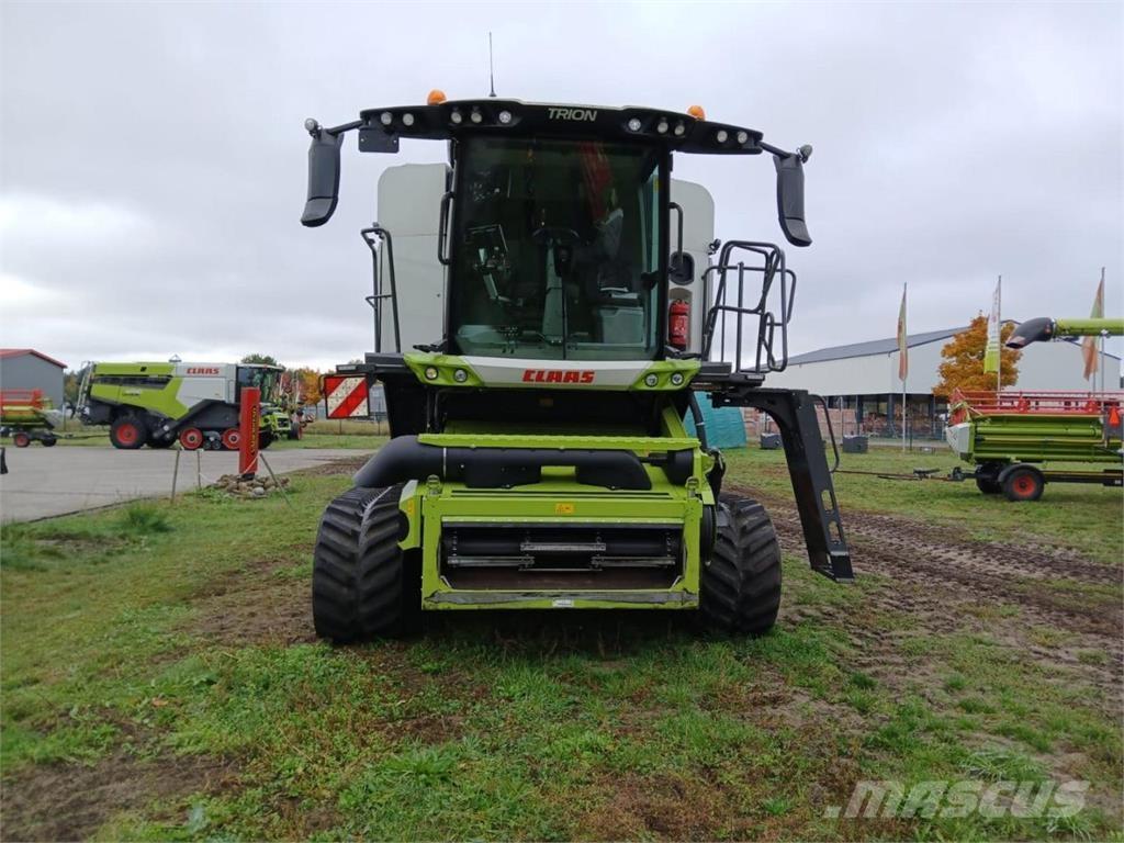 CLAAS Trion 660 TT Θεριζοαλωνιστικές μηχανές